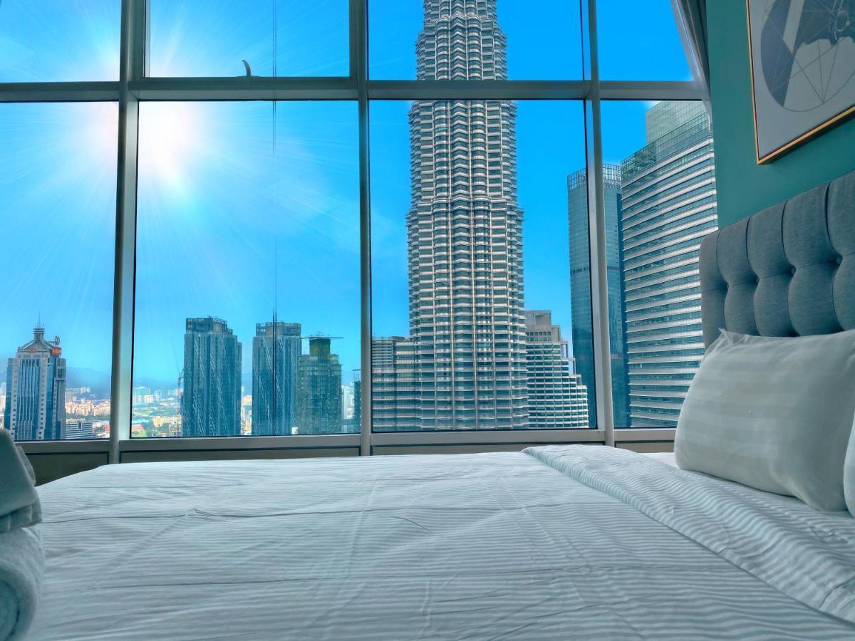 Sky Suites At Klcc By Like Home กัวลาลัมเปอร์ ภายนอก รูปภาพ