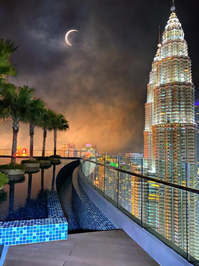 Sky Suites At Klcc By Like Home กัวลาลัมเปอร์ ภายนอก รูปภาพ